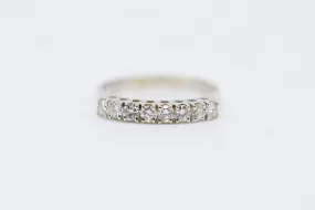 14k White Gold .40ctw Diamond Anniversary Band (2.00g.)