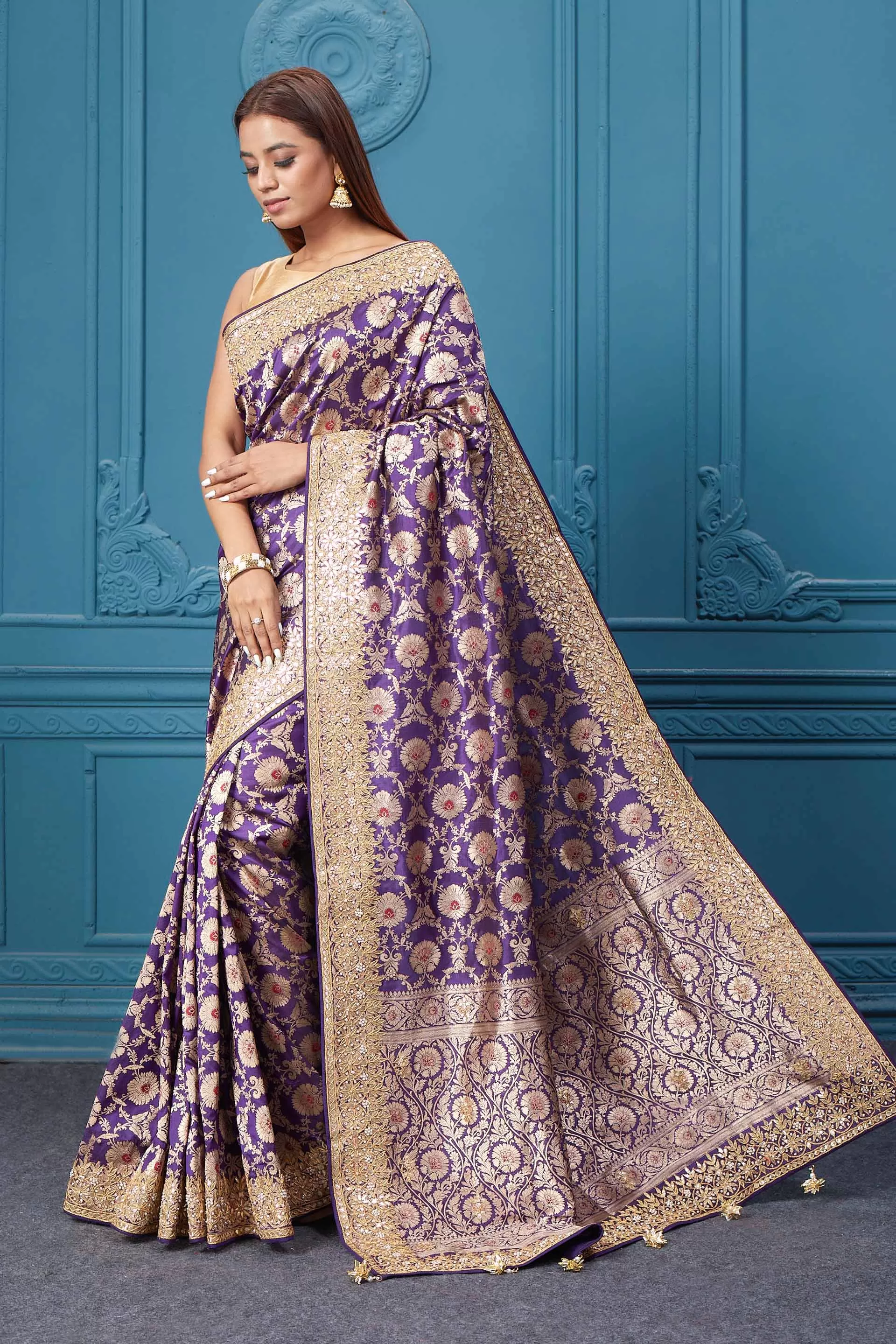 91A039 Purple Banarasi Silk Saree with Zari Minakari Work