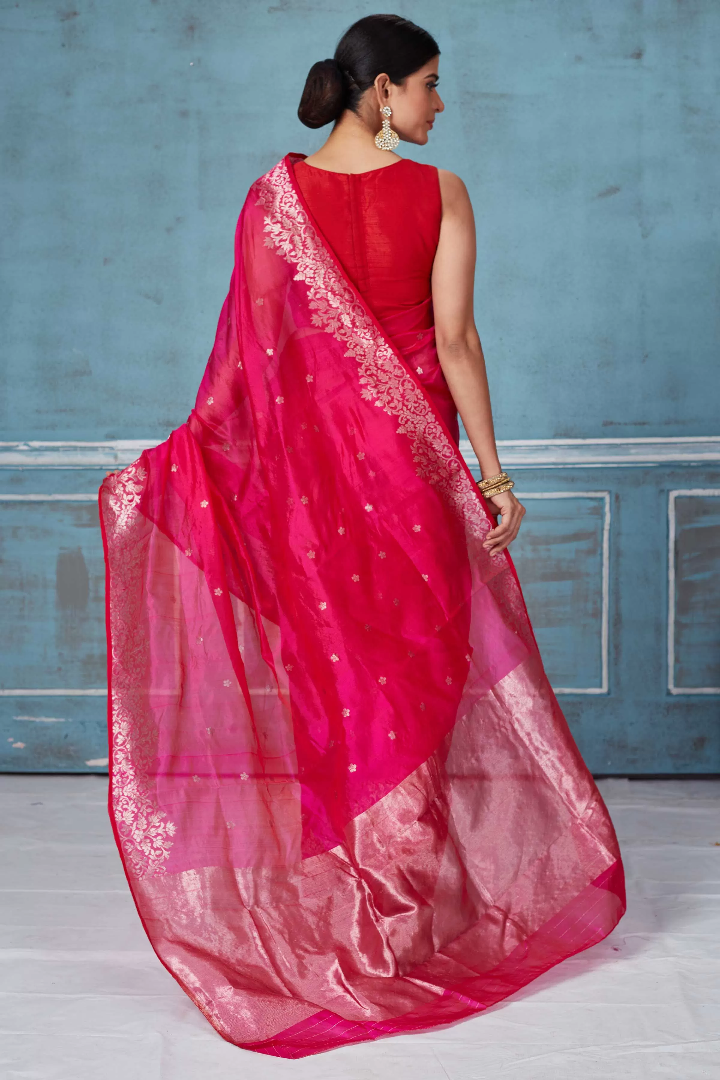 92A162 Pink Pattu Silk Saree With Hand Woven Border