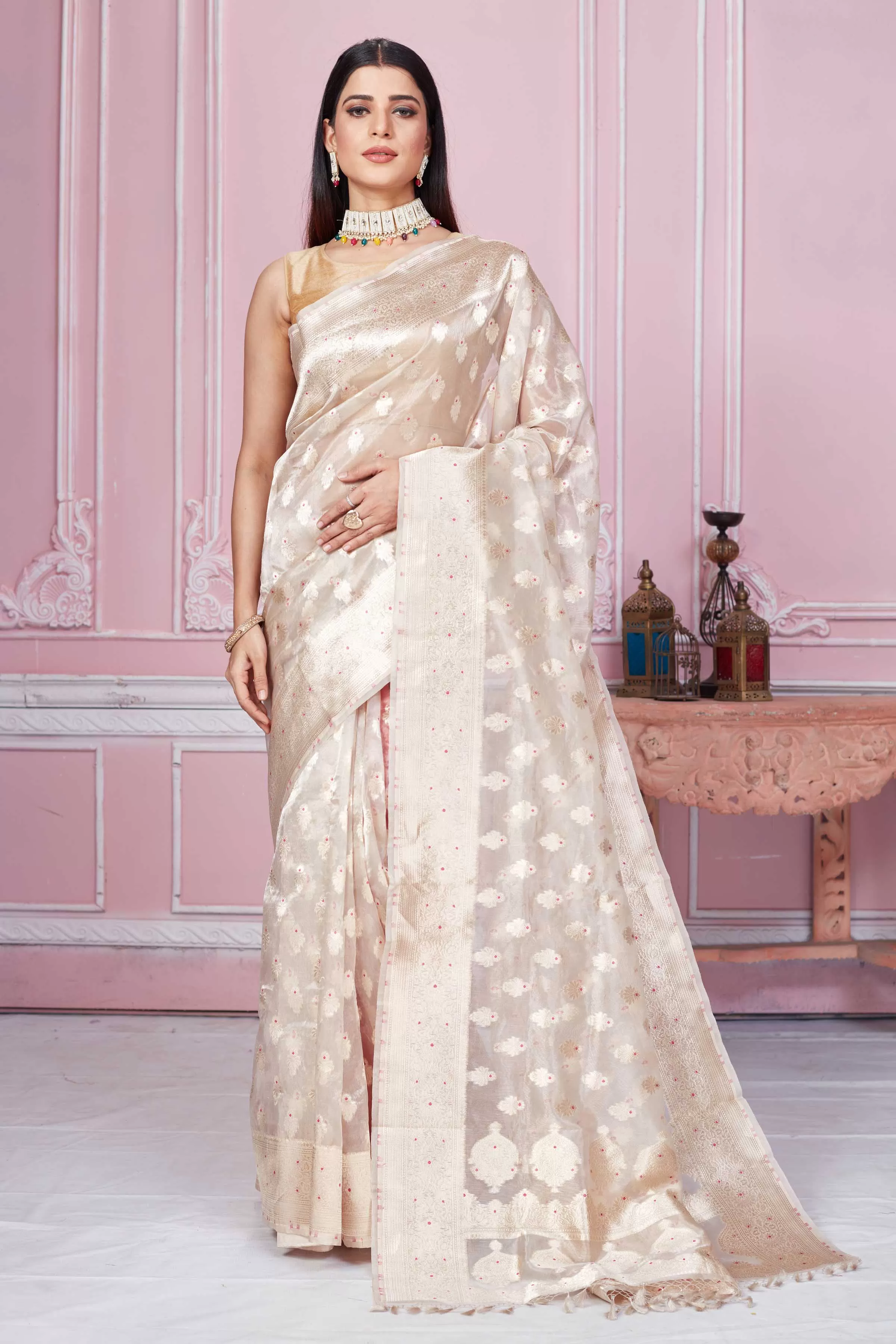 92A273 Cream Banarasi Saree With Zari Minakari Buta