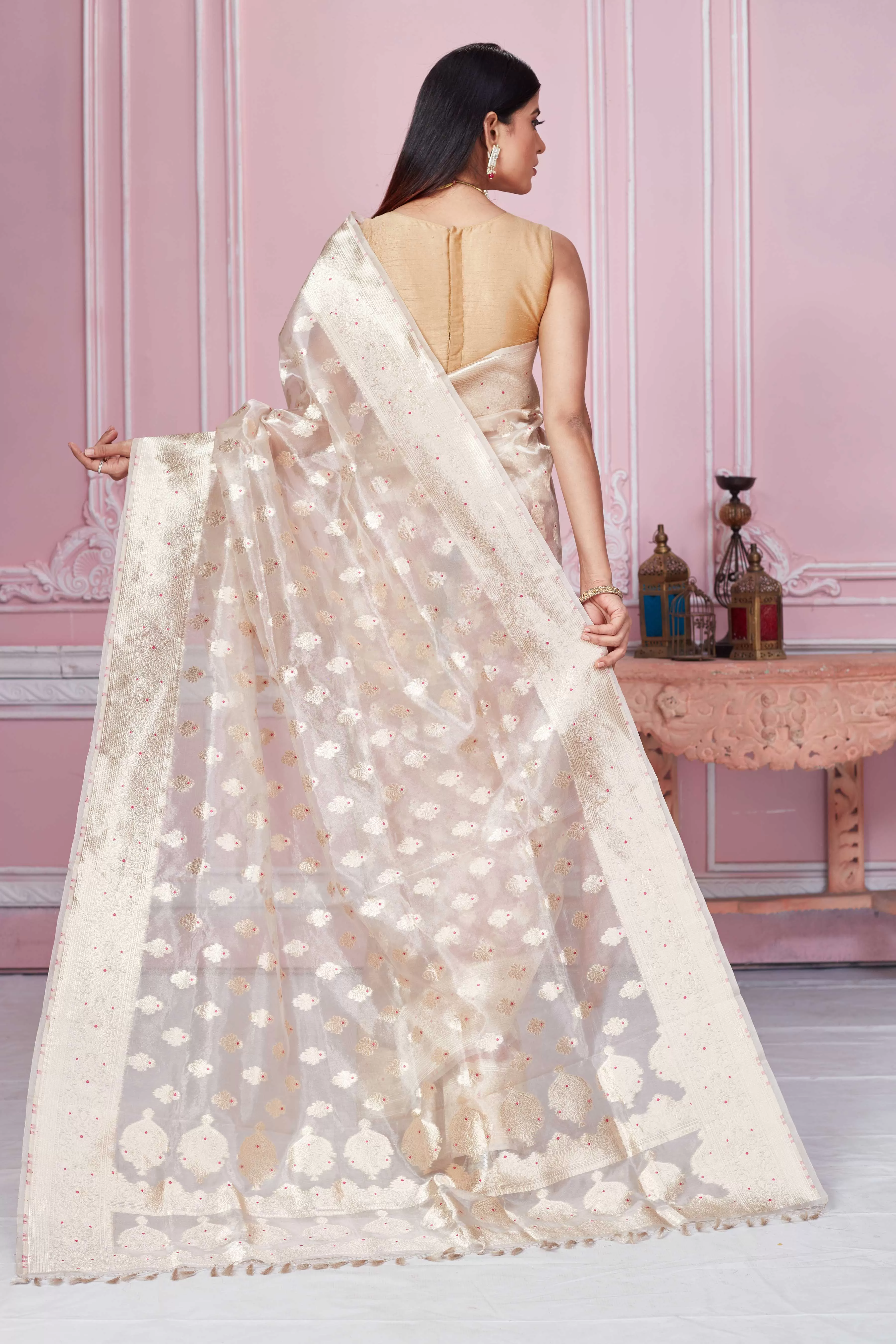 92A273 Cream Banarasi Saree With Zari Minakari Buta