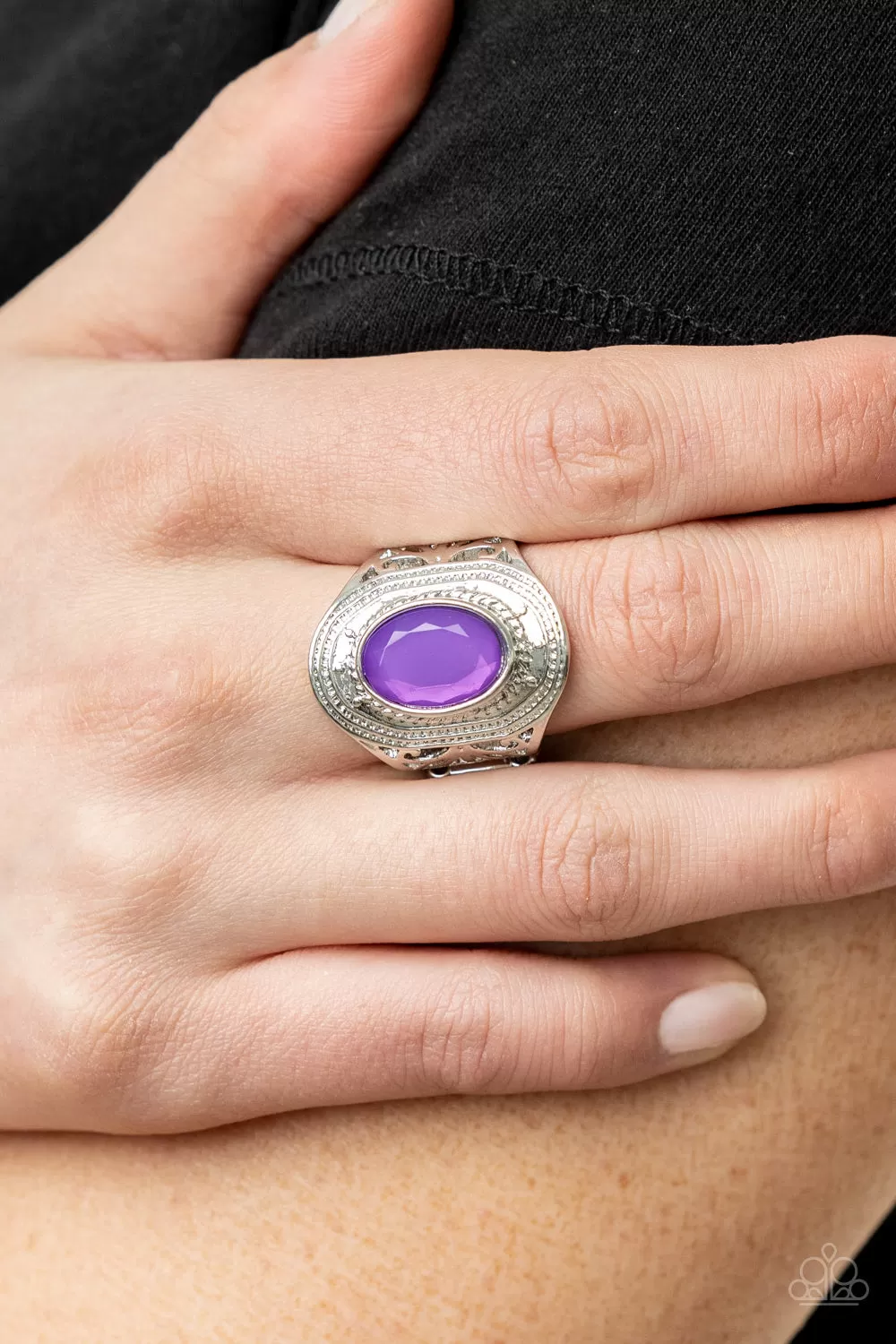 Calm And Classy - Purple Ring