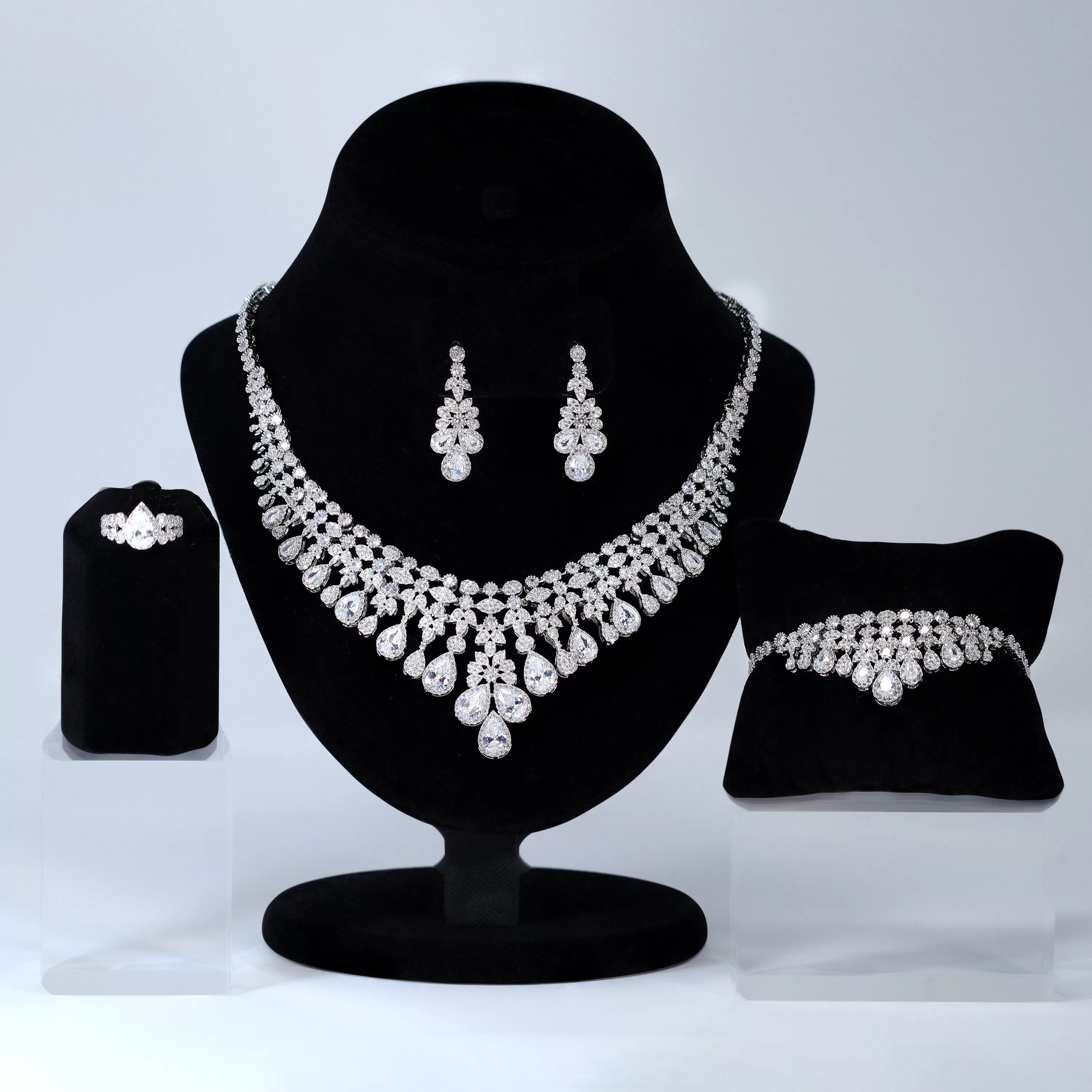 Diamond/ Swarovski Crystal Elegant Floral Vine Leaves Drop Necklace Set, Long Bridal Jewelry Set, Crystal Bridal , Statement Earrings