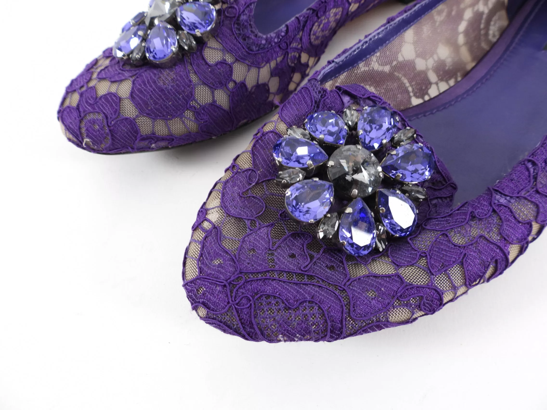 Dolce & Gabbana Purple Lace Crystal Flat Shoes - 40