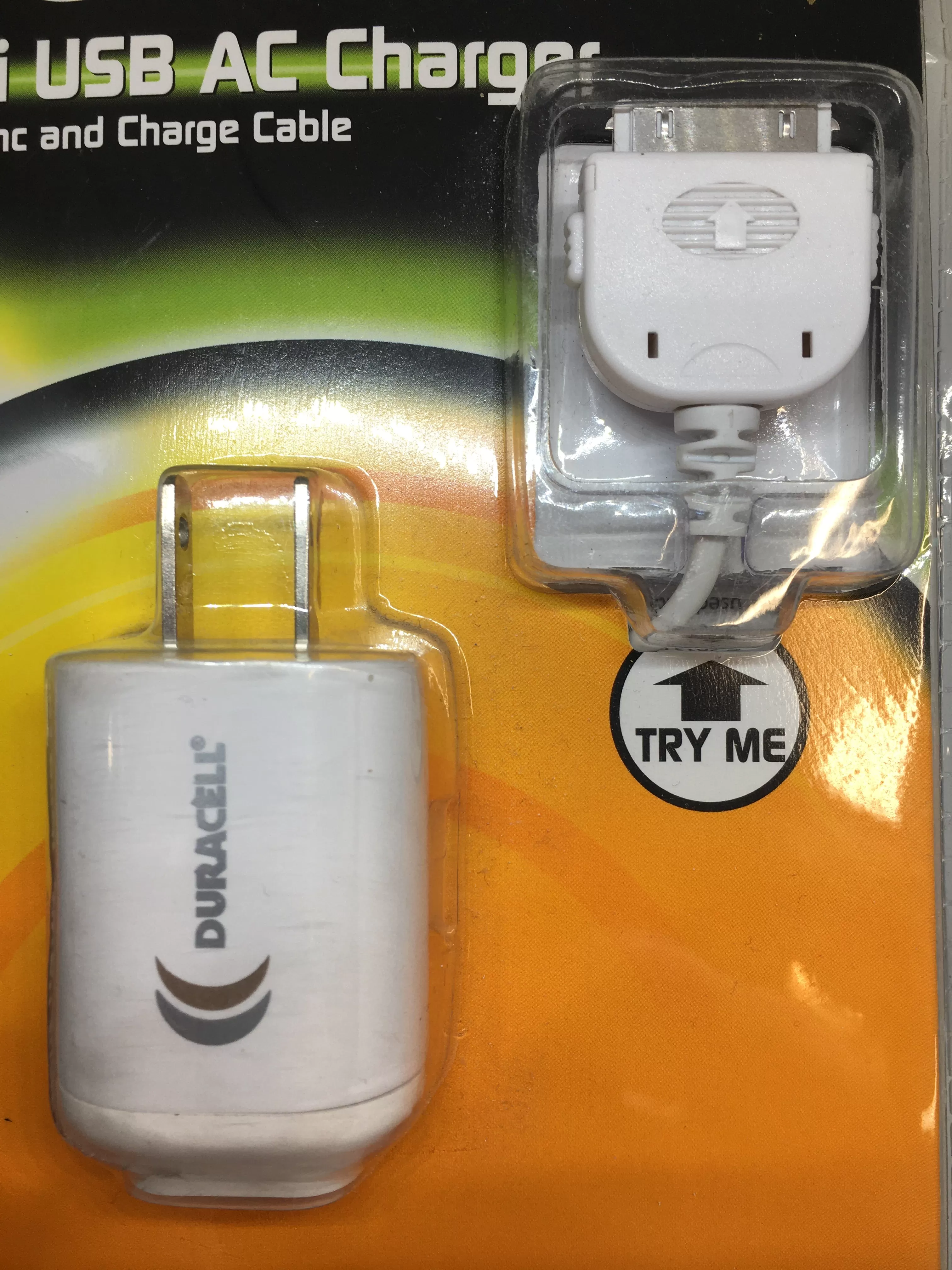 Duracell Mini USB AC Charger with Sync & Charging Cable for I Phone4 and I Pad