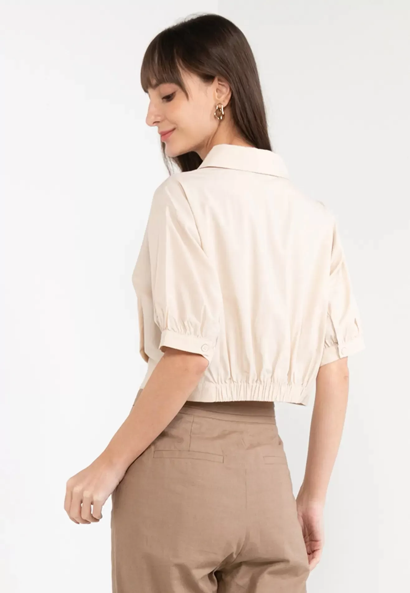 ELLE Apparel V-Neck Collared Crop Blouse