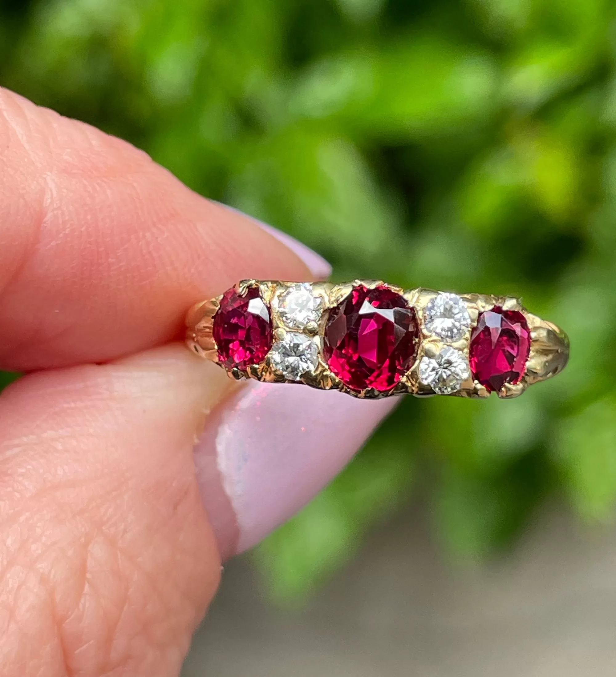 English GIA NO HEAT Vintage 2.20ct Pigeon Blood Red Ruby Trilogy Diamond 18k Gold Ring