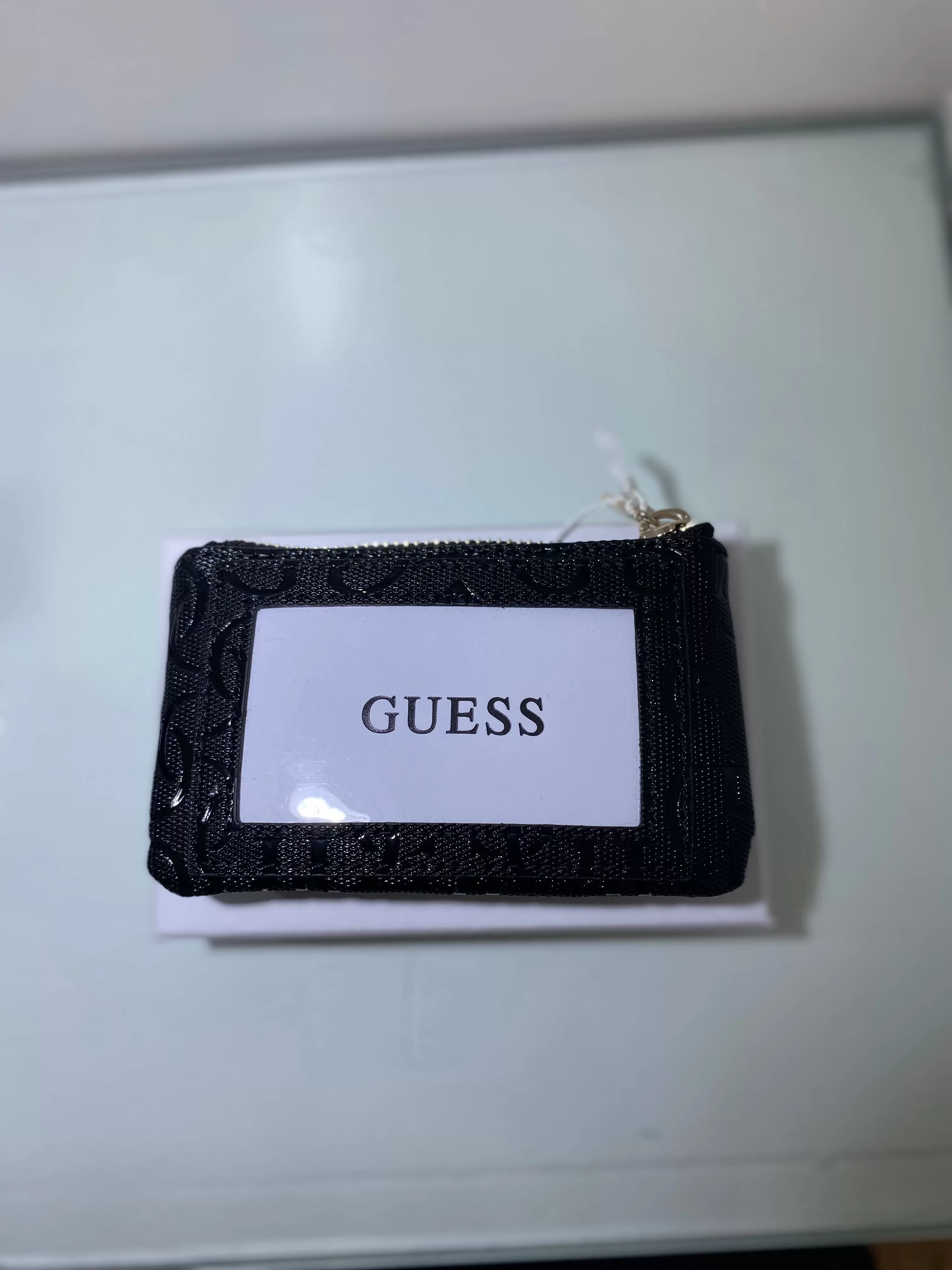 GUESS CADDIE LOGO PATENT MINI WALLET