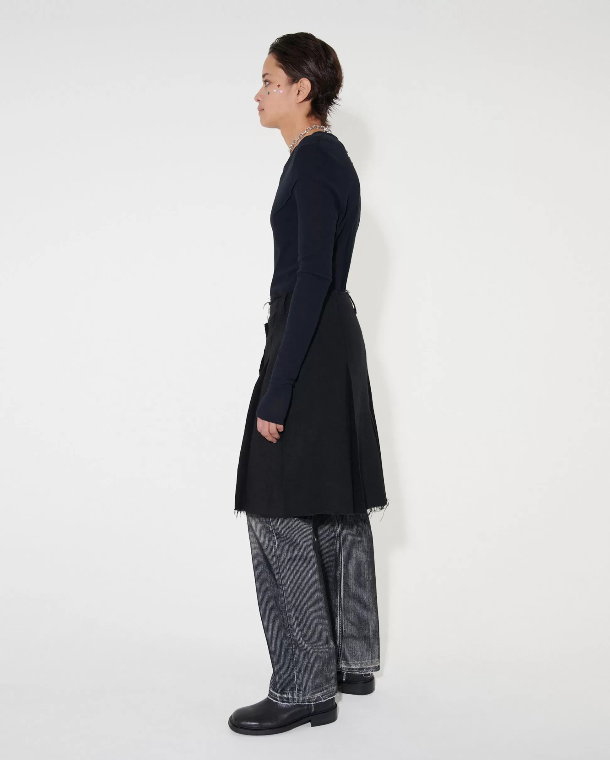 PLEATED WRAP SKIRT / BLACK LINEN