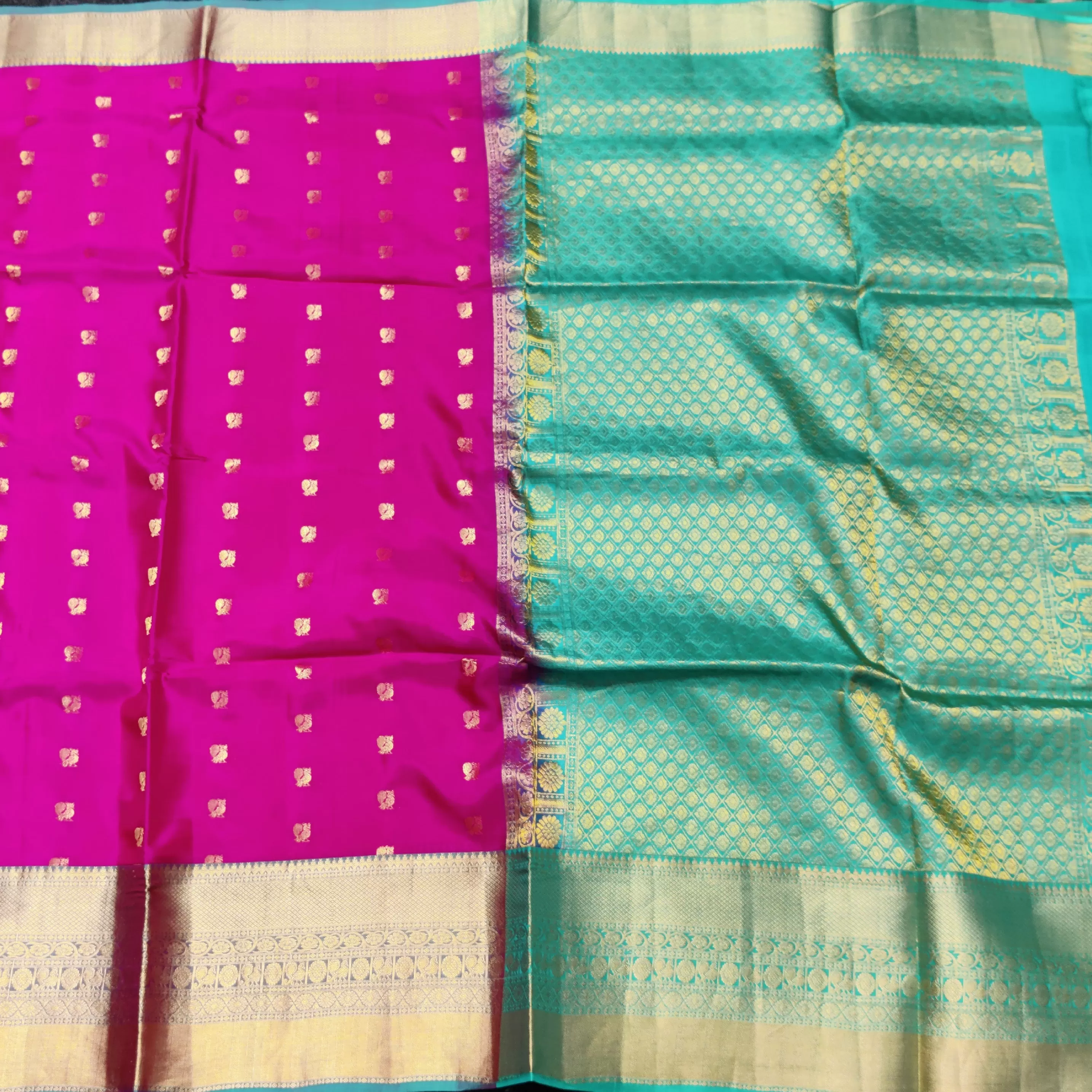 Samudrika Pattu saree - SFT01