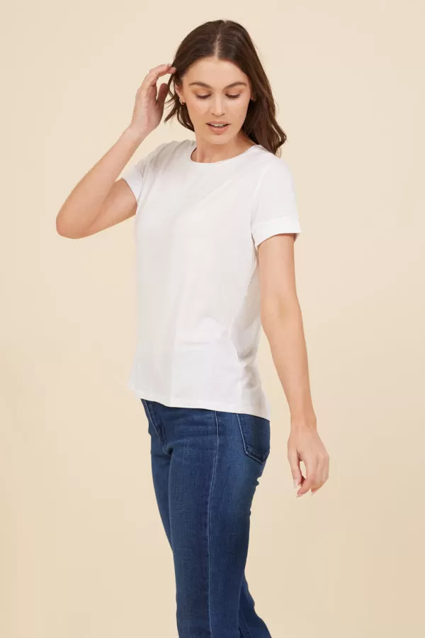 Soft Touch Short Sleeve Pleat Back Crewneck in Blanc